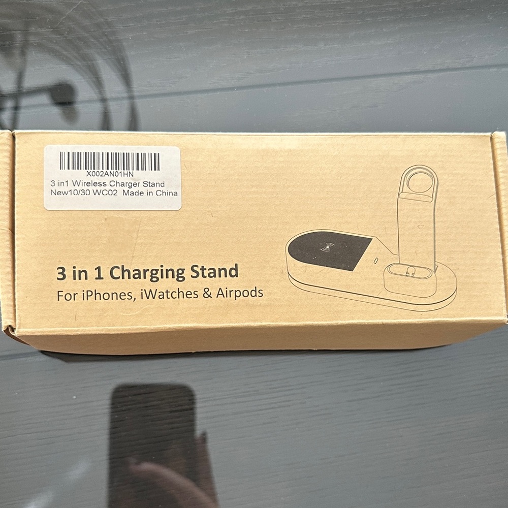 3 in 1 Charging Stand for iPhones, iWatches & AirPods
